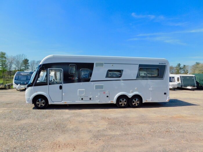 Dethleffs Grand AlpaI 7820-2 Fiat 2.3 AUTOMATIC Super Luxury A Class. November 2018 68 Plate with Only 5,900 miles from New. 2 to 4 Berth with 4 x 3 point Seat Belts. £129,999 - Image 42