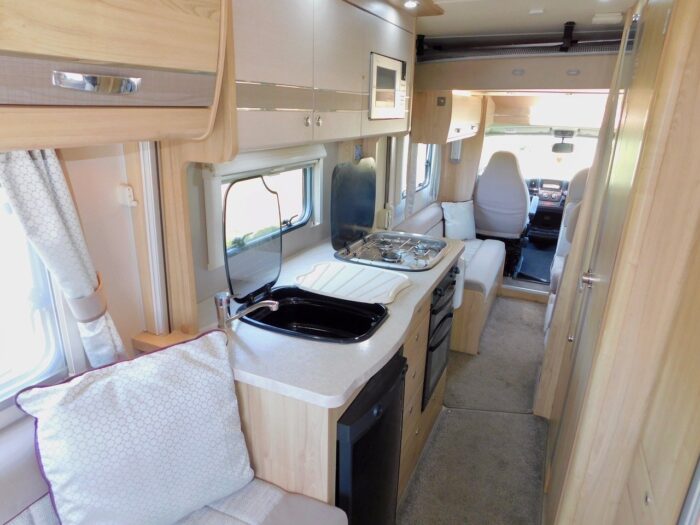 Elddis Sussex Fontwell Special Edition 196 Peugeot 2.0 Hdi with 6 Berth and 6 Seatbelts and Front and Rear Lounge and Dining Areas and with Only 16,800 miles from New in November 2016. £44,999 - Image 16