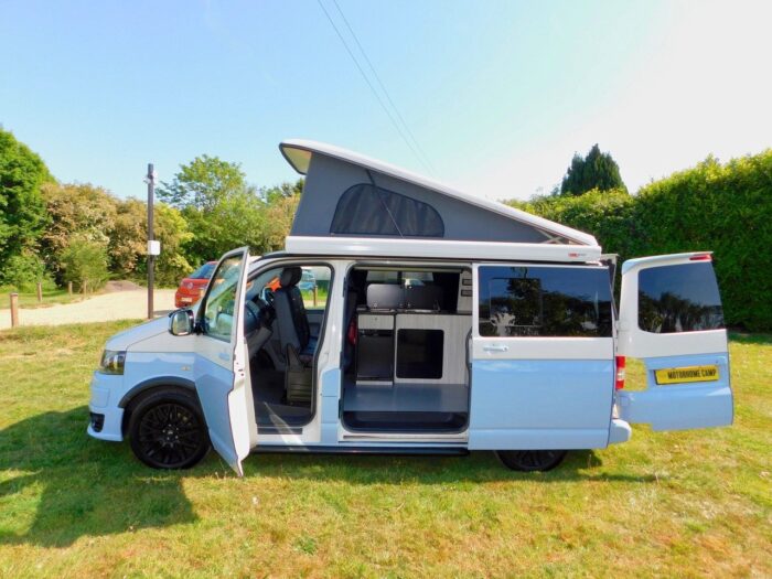 VW 4 Berth POP TOP & Van 2.0 Tdi 102 bhp by ULTIMATE Campers with 5 Seatbelts. Only 72,950 miles and 2 previous owners from New. November 2015 65 plate. £34,999 - Image 16