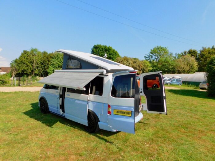 VW 4 Berth POP TOP & Van 2.0 Tdi 102 bhp by ULTIMATE Campers with 5 Seatbelts. Only 72,950 miles and 2 previous owners from New. November 2015 65 plate. £34,999 - Image 2