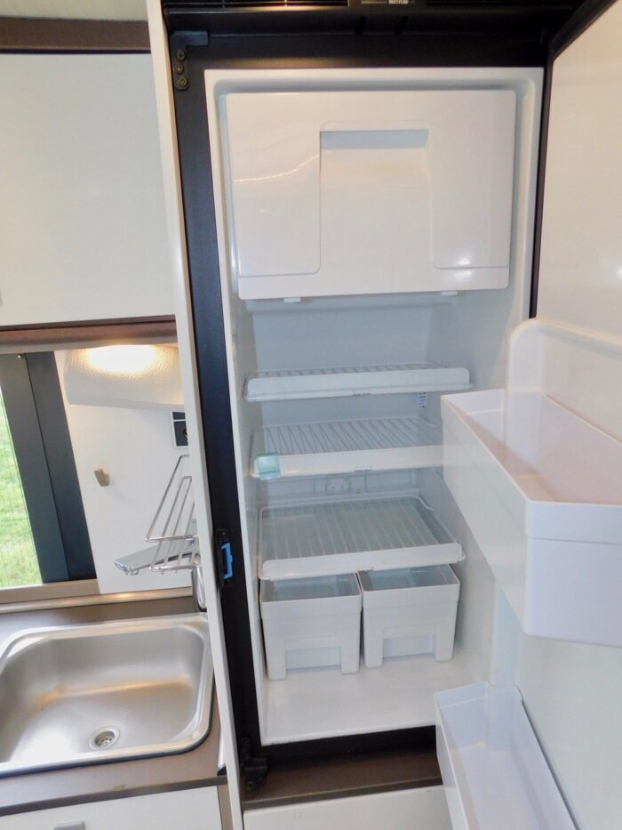 Burstner City Car C600 Harmony Line Fiat 2.3 AUTOMATIC Luxury Compact 2 to 3 Berth under 6m Long and Only 14,580 miles from New 2019 £54,999 - Image 25