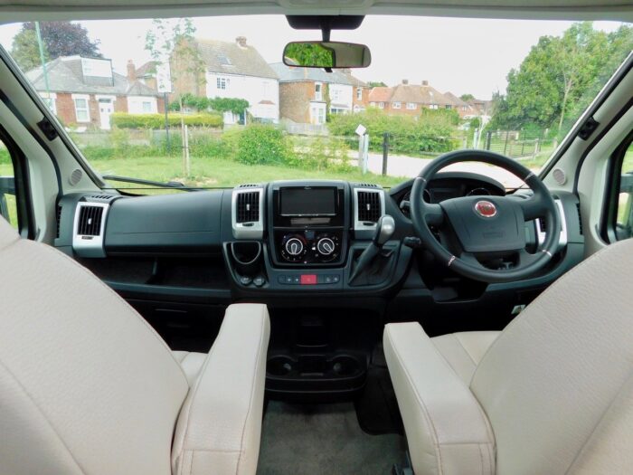 Burstner City Car C600 Harmony Line Fiat 2.3 AUTOMATIC Luxury Compact 2 to 3 Berth under 6m Long and Only 14,580 miles from New 2019 £54,999 - Image 20