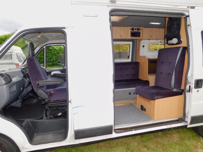 2003 WILDAX CONSTELLATION 2.2 HDI MANUAL Gearbox. 2 BERTH Campervan . 5.99m  £20,999 - Image 16