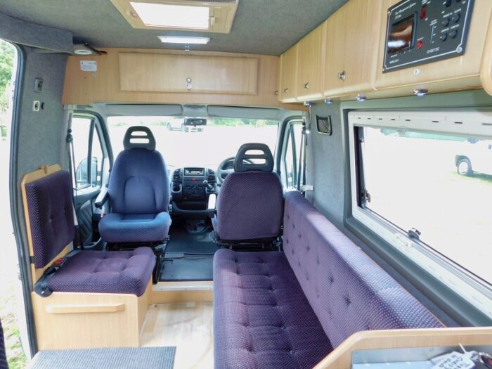 2003 WILDAX CONSTELLATION 2.2 HDI MANUAL Gearbox. 2 BERTH Campervan . 5.99m  £20,999 - Image 14