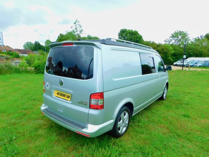 VW LWB 2.0L T32 Professional Conversion 2 Plus 2 Berth Highline. 2014 with Full Service History. Only 2 Owners from New. £27,999 - Image 25