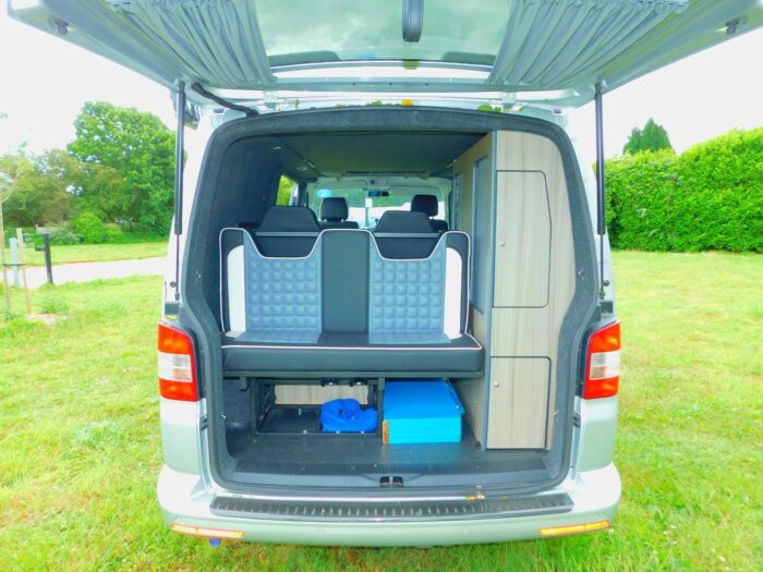 VW LWB 2.0L T32 Professional Conversion 2 Plus 2 Berth Highline. 2014 with Full Service History. Only 2 Owners from New. £27,999 - Image 19