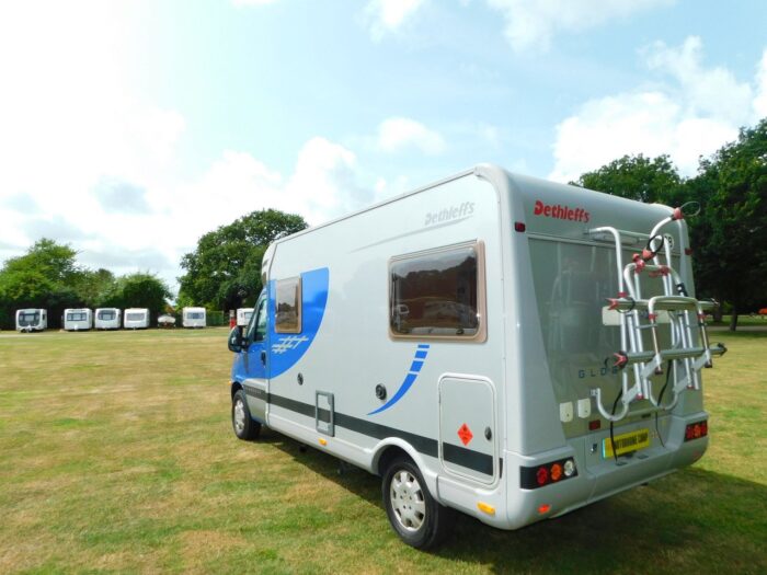 Dethleffs Globebus Fiat 2.3 Jtd Luxury 4 Berth. Rear LOUNGE and 5 Seatbelts. £32,999 - Image 26