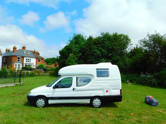 ROMAHOME Duo 2 Berth. 2001 Citroen 1.9d Economical Engine with Only 68,000 Miles From New. £14,999 - Image 3