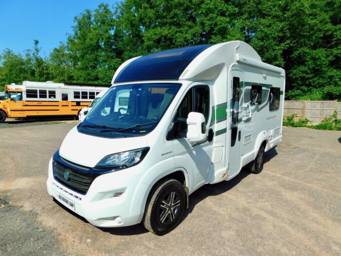 Bessacarr 462 Luxury 2 Berth with Huge REAR U SHAPE LOUNGE. Only 6.43m Long. Ultimate Specification. ULEZ Compliant.. £39,999