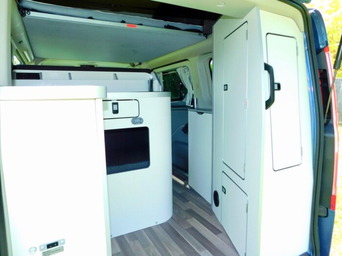 Westfalia Nugget 2020 70 plate Pop-Top Campervan Ford Transit, 2x Double Beds – 4x Berth & 5x Travelling Seats, 185 BHp Manual Gearbox – Super Specification With Full Service History! £44,999 - Image 31