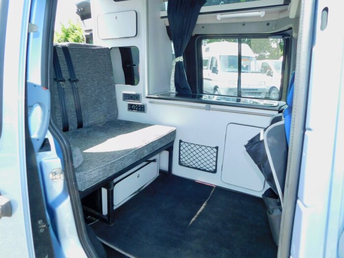 Fiat Doblo Dynamic 1.9 jtd CAMPERVAN by Classic Campers with 4 SEATBELTS and AIR CONDITIONING. £11,999 - Image 17