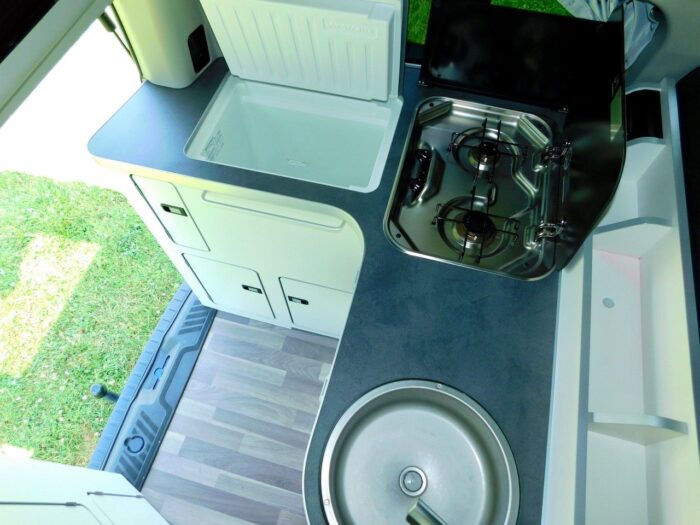 Westfalia Nugget 2020 70 plate Pop-Top Campervan Ford Transit, 2x Double Beds – 4x Berth & 5x Travelling Seats, 185 BHp Manual Gearbox – Super Specification With Full Service History! £44,999 - Image 27