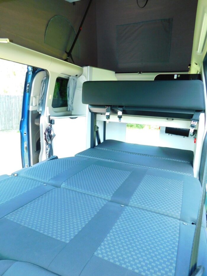 Westfalia Nugget 2020 70 plate Pop-Top Campervan Ford Transit, 2x Double Beds – 4x Berth & 5x Travelling Seats, 185 BHp Manual Gearbox – Super Specification With Full Service History! £44,999 - Image 21