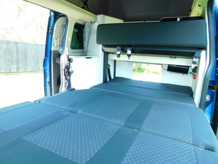 Westfalia Nugget 2020 70 plate Pop-Top Campervan Ford Transit, 2x Double Beds – 4x Berth & 5x Travelling Seats, 185 BHp Manual Gearbox – Super Specification With Full Service History! £44,999 - Image 20