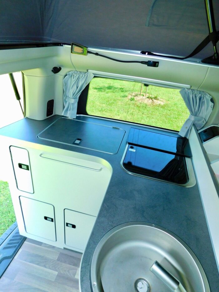 Westfalia Nugget 2020 70 plate Pop-Top Campervan Ford Transit, 2x Double Beds – 4x Berth & 5x Travelling Seats, 185 BHp Manual Gearbox – Super Specification With Full Service History! £44,999 - Image 16