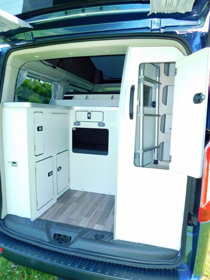 Westfalia Nugget 2020 70 plate Pop-Top Campervan Ford Transit, 2x Double Beds – 4x Berth & 5x Travelling Seats, 185 BHp Manual Gearbox – Super Specification With Full Service History! £44,999 - Image 14