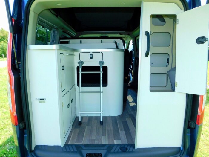 Westfalia Nugget 2020 70 plate Pop-Top Campervan Ford Transit, 2x Double Beds – 4x Berth & 5x Travelling Seats, 185 BHp Manual Gearbox – Super Specification With Full Service History! £44,999 - Image 11