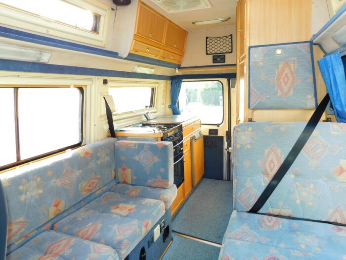 Auto-Sleeper DORSET Peugeot 2.0 HDI Luxury 4 Berth (2 Plus 2) model. Only 5.2m Long, 2.02m Wide. 2 x Electric Steps. 2003 £19,999 - Image 24