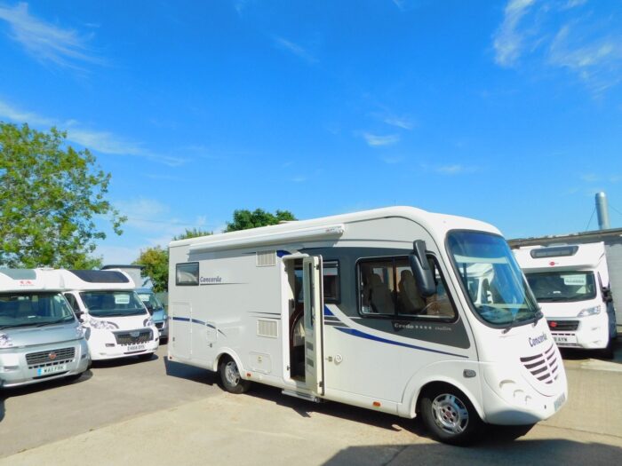 Concorde Credo Emotion 713H Fiat 3.0 L 180 bhp Automatic Luxury 4 Berth with Large Garage for a Scooter etc. £65,999
