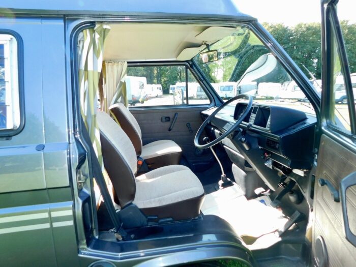 1983 VW T25 Caravelle1.9 Water Cooled with 5 Speed gearbox.  Auto-Sleeper Campervan in SUPERB Condition with POWER  STEERING and Only 52,278 miles from New. £25,999 - Image 30