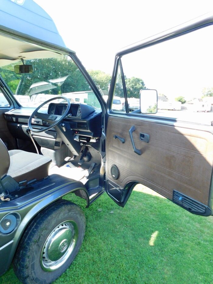 1983 VW T25 Caravelle1.9 Water Cooled with 5 Speed gearbox.  Auto-Sleeper Campervan in SUPERB Condition with POWER  STEERING and Only 52,278 miles from New. £25,999 - Image 28
