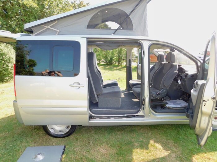 Wheelhome Panache 2 Plus 2 Berth Campervan. With Additional Danbury Conversion Making it and 2 plus 2 Berth Only 4.75m or 15 feet 7 inches Long. Only 66,000 miles from New £19,999 - Image 3