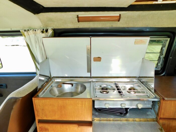 1983 VW T25 Caravelle1.9 Water Cooled with 5 Speed gearbox.  Auto-Sleeper Campervan in SUPERB Condition with POWER  STEERING and Only 52,278 miles from New. £25,999 - Image 23