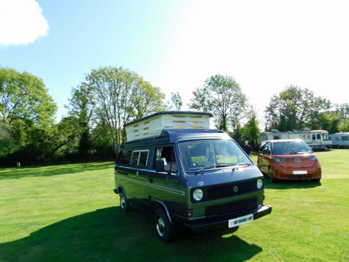 1983 VW T25 Caravelle1.9 Water Cooled with 5 Speed gearbox.  Auto-Sleeper Campervan in SUPERB Condition with POWER  STEERING and Only 52,278 miles from New. £25,999 - Image 11