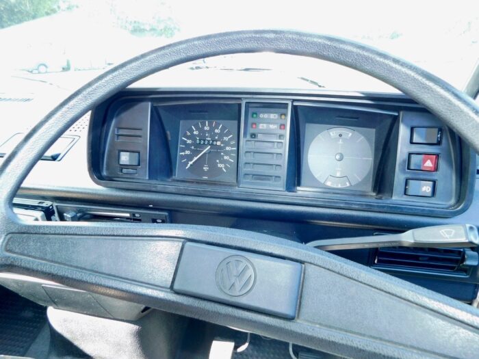 1983 VW T25 Caravelle1.9 Water Cooled with 5 Speed gearbox.  Auto-Sleeper Campervan in SUPERB Condition with POWER  STEERING and Only 52,278 miles from New. £25,999 - Image 8