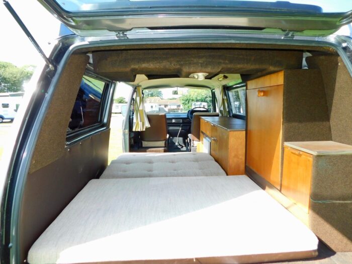 1983 VW T25 Caravelle1.9 Water Cooled with 5 Speed gearbox.  Auto-Sleeper Campervan in SUPERB Condition with POWER  STEERING and Only 52,278 miles from New. £25,999 - Image 2