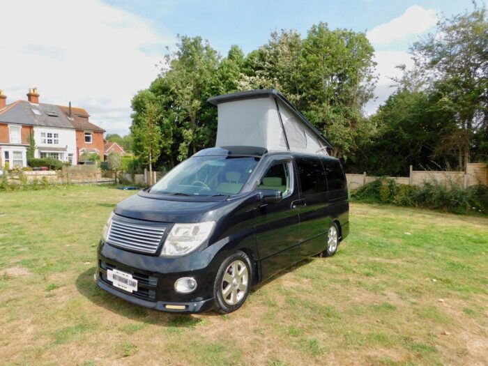 Nissan Elgrand Highway Star 2.5 Petrol AUTOMATIC Switchable from 2 wd to 4 wd. 2 Plus 2 Berth by Free Spirit Campervans £23,999 - Image 23