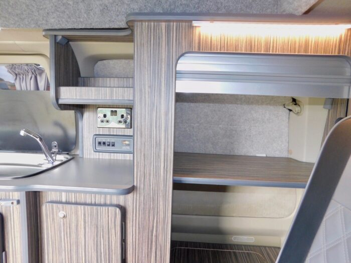 Nissan Elgrand Highway Star 2.5 Petrol AUTOMATIC Switchable from 2 wd to 4 wd. 2 Plus 2 Berth by Free Spirit Campervans £23,999 - Image 16