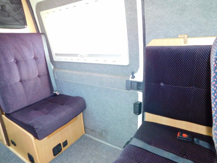 2003 WILDAX CONSTELLATION 2.2 HDI MANUAL Gearbox. 2 BERTH Campervan . 5.99m  £20,999 - Image 6