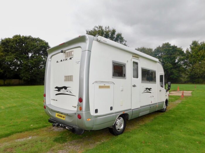 Laika Rexosline 680 LHD with Automatic Gearbox 5 Berth with 4 x Seat Belts. Late 2008 with only 71,000 miles from New with FSH.. £36,999 - Image 27