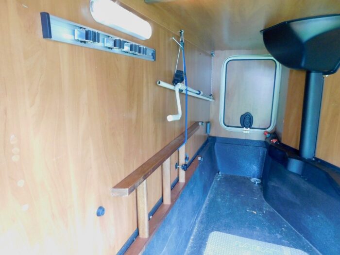 Laika Rexosline 680 LHD with Automatic Gearbox 5 Berth with 4 x Seat Belts. Late 2008 with only 71,000 miles from New with FSH.. £36,999 - Image 4
