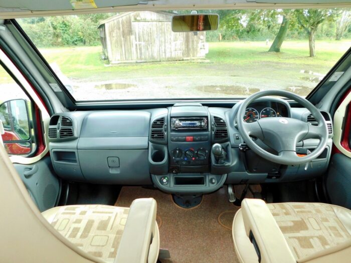 IH Savannah Tio R Luxury 2 Berth Campervan with U Shape REAR LOUNGE. Fiat 2.8 Jtd with Only 60,000 miles from NEW. Only 5.6m Long £24,999 - Image 27