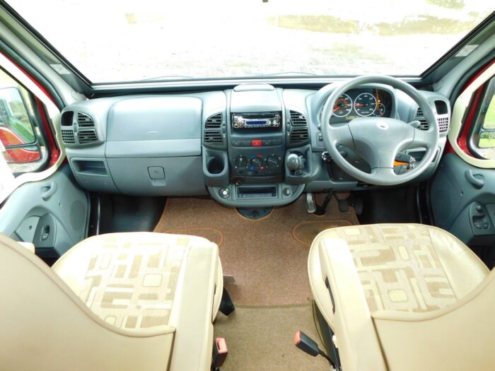 IH Savannah Tio R Luxury 2 Berth Campervan with U Shape REAR LOUNGE. Fiat 2.8 Jtd with Only 60,000 miles from NEW. Only 5.6m Long £24,999 - Image 26