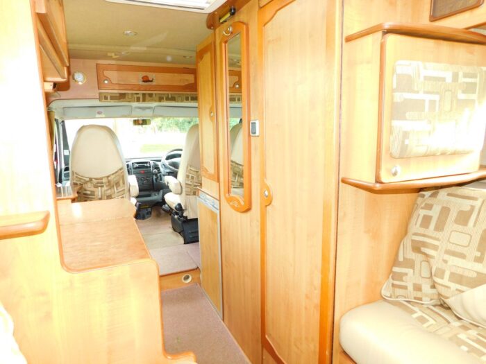 IH Savannah Tio R Luxury 2 Berth Campervan with U Shape REAR LOUNGE. Fiat 2.8 Jtd with Only 60,000 miles from NEW. Only 5.6m Long £24,999 - Image 24