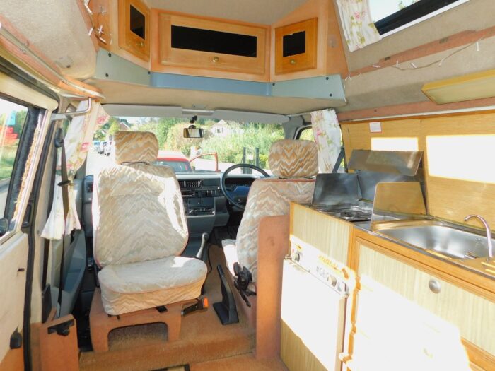 Auto-Sleeper Trident VW T4 2.4d 2 Plus 2 Berth Campervan 1994 with Low Mileage and Power Assisted Steering.  £10,999 Ideal Project - Image 12