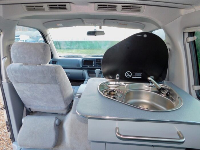 Mazda Bongo 2.5 Petrol AUTOMATIC with Only 67,250 miles From New in Truly Exceptional Condition. Swivel Front Passenger Seat. £12,999 - Image 18