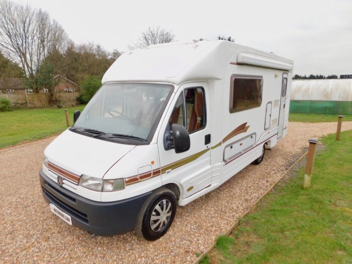 Autocruise Starquest  2.8 litre HDI Five Speed Manual Gearbox. Only 42,000 miles  (Deposit Now Taken)