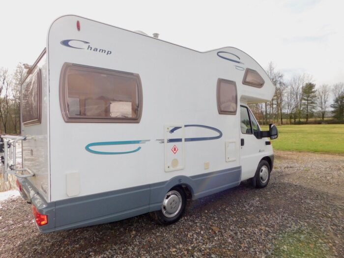Lunar Champ 520 4 Berth With REAR LOUNGE. Fiat 2.3 Jtd Only 5.6m Long and 2.27m Wide Only 41,563 from new. £18,999 - Image 23