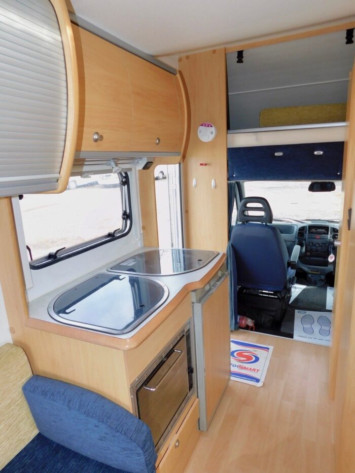Lunar Champ 520 4 Berth With REAR LOUNGE. Fiat 2.3 Jtd Only 5.6m Long and 2.27m Wide Only 41,563 from new. £18,999 - Image 17