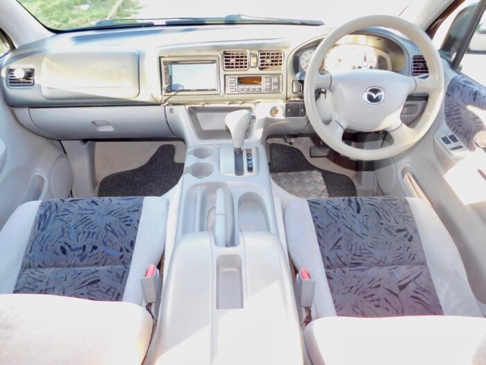 Mazda Bongo 2.0 L Automatic PETROL. 8 Seater and use as a Camper. Hard Top  £7,499 - Image 15