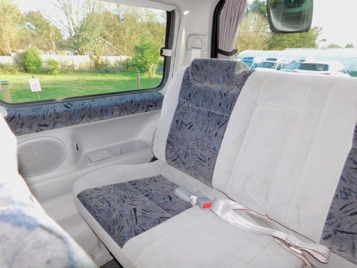 Mazda Bongo 2.0 L Automatic PETROL. 8 Seater and use as a Camper. Hard Top  £7,499 - Image 10