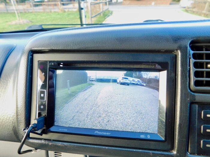 Mazda Bongo 2.0 L Automatic PETROL. 8 Seater and use as a Camper. Hard Top  £7,499 - Image 4