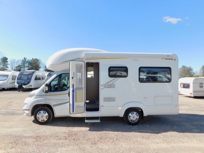 Auto-Trail Tribute t625 AUTOMATIC Fiat 2.3 150 bhp Euro 6 Engine, 4 Berth with 2 x Seat Belts 2018 with Only 11,200 miles from New. ULEZ Compliant. (Deposit Now Taken) - Image 26