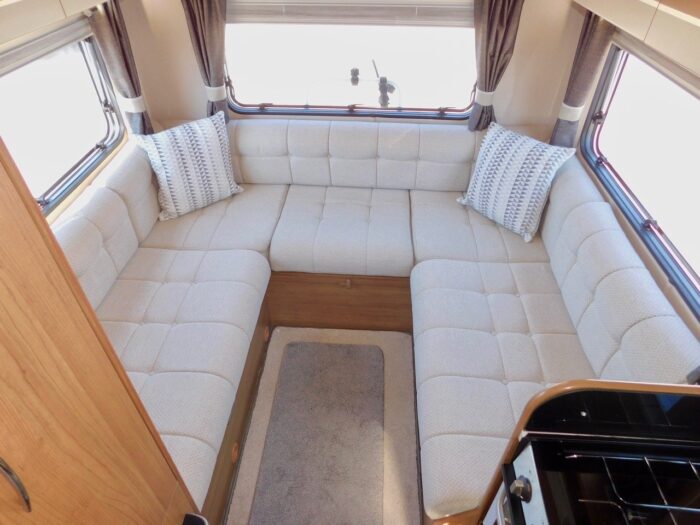 Auto-Trail Tribute t625 AUTOMATIC Fiat 2.3 150 bhp Euro 6 Engine, 4 Berth with 2 x Seat Belts 2018 with Only 11,200 miles from New. ULEZ Compliant. (Deposit Now Taken) - Image 23
