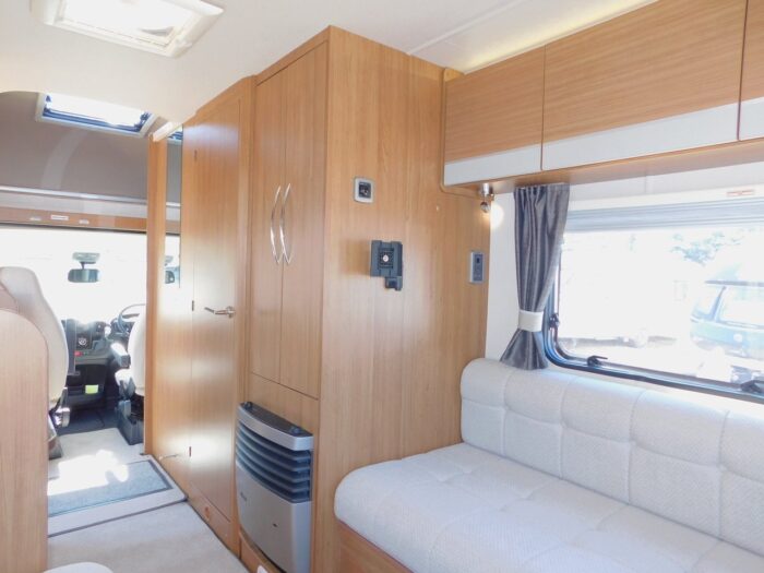Auto-Trail Tribute t625 AUTOMATIC Fiat 2.3 150 bhp Euro 6 Engine, 4 Berth with 2 x Seat Belts 2018 with Only 11,200 miles from New. ULEZ Compliant. (Deposit Now Taken) - Image 20