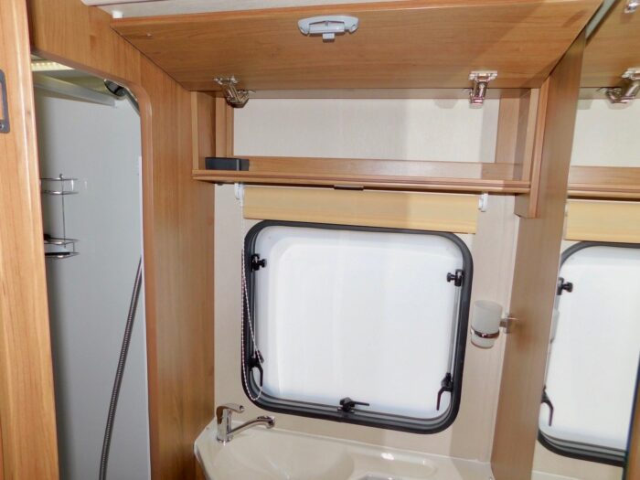 Auto-Trail Tribute t625 AUTOMATIC Fiat 2.3 150 bhp Euro 6 Engine, 4 Berth with 2 x Seat Belts 2018 with Only 11,200 miles from New. ULEZ Compliant. (Deposit Now Taken) - Image 10